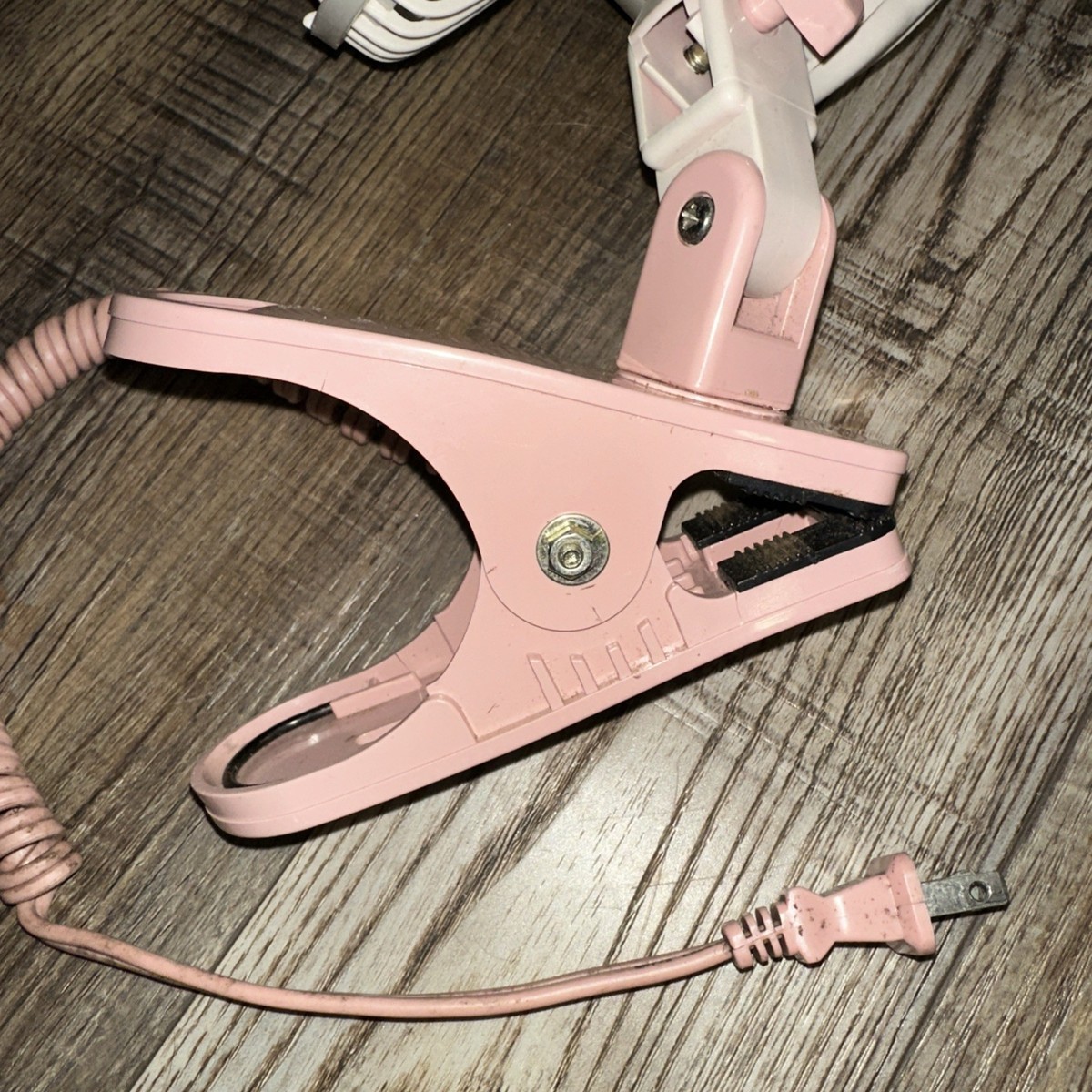 VTG Polar Wind KH-06C1 Electric Clip On Make Up Pink 80s 90s Y2K