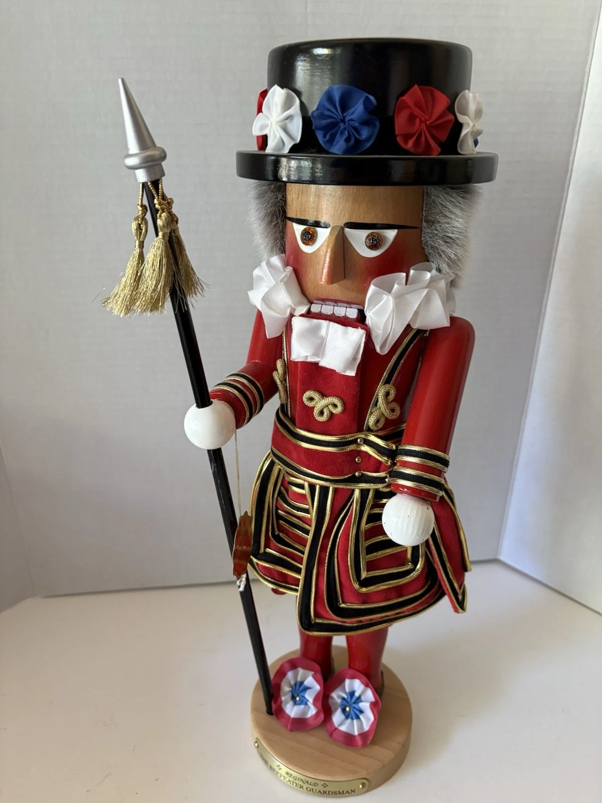 Steinbach Nutcracker Collector's Club Reginald Beefeater Guardsman w/ box EUC