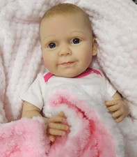 Muñeca Kinby Grace Baby Doll 16"" muñeca renacida de vinilo pesada prematura