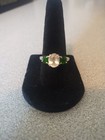 3stone trilogy ring size 7 emerald and white topaz — photo 5