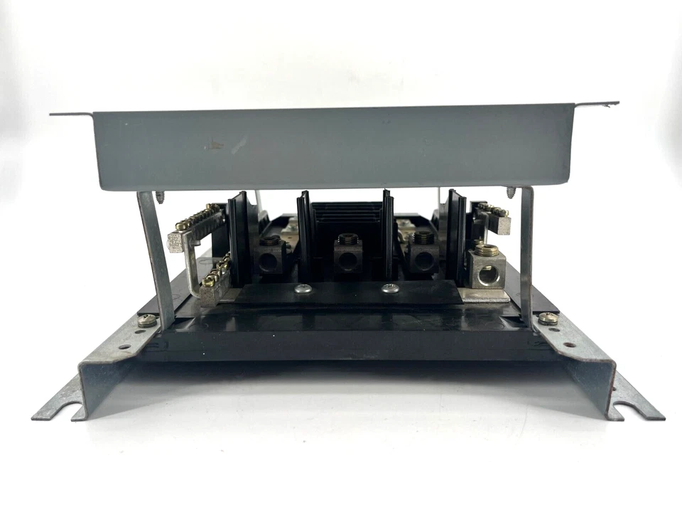 New Square D NQOD412L100CU Panelboard Interior Only 100A 240V 3Ph 4W - Image 4 of 4