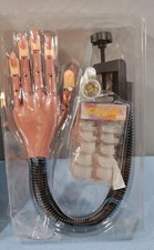 NEW FLEXIBLE NAIL PRACTICE TRAINING HAND NAIL ART MANICURE DISPLAY FALSE NAILS