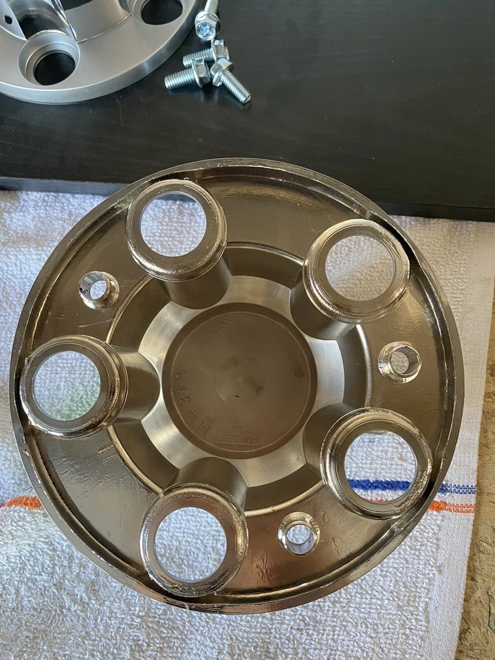 (4) TAPAS GIRATORIAS Y CENTRALES DE 2 BARRAS PARA RUEDAS DE RALLY DE CAMIÓN CHEVY DE 5 TACOS, C/10 Foto 4 de 4