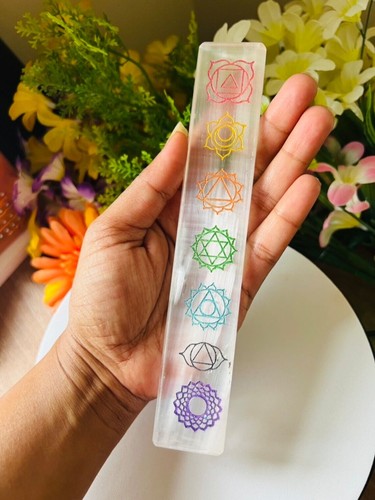 Large Selenite Crystal Charging Cleansing Plate Bar Engraved Chakra Protection - Foto 8 di 8