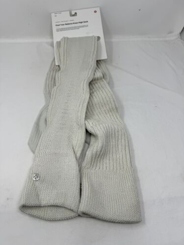 New Lululemon Find Your Balance Knee High Socks - WHTOP/PWBE - $58 MSRP- M/L - Picture 1 of 3