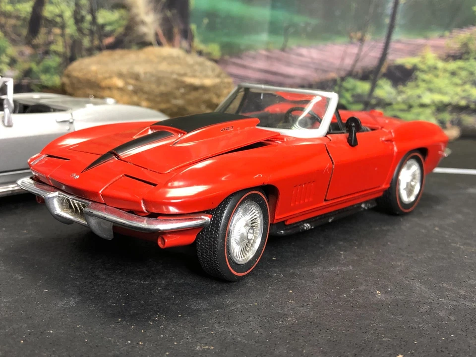 Imperfect 1:24 Diecast Classic Metal Works 1967 CHEVROLET CORVETTE No Box AS-IS - Image 2 of 4