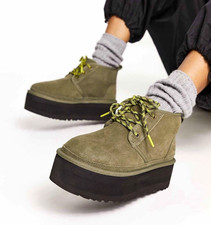 UGG Neumel Platform Women’s Chukka Boots Suede Lace-Up Lined Green 7