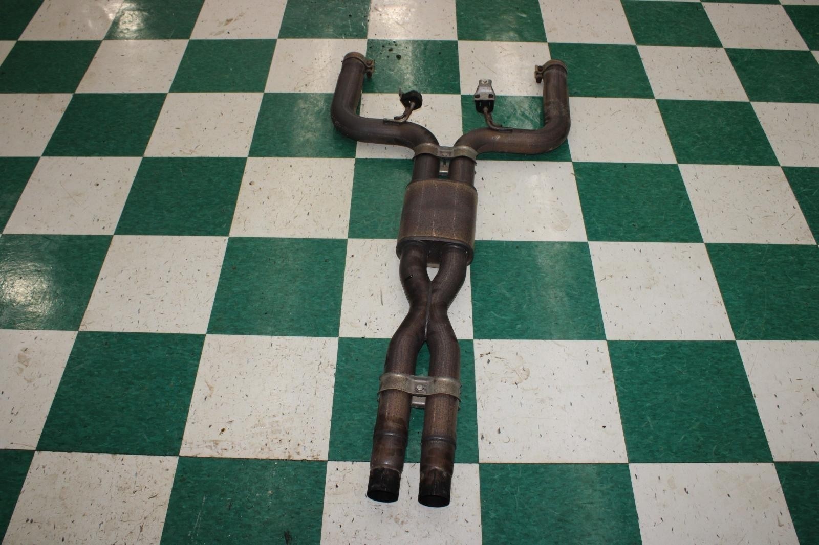 18-21 Ghibli 3.0L Motor Engine Factory Exhaust System Midpipe Mid Pipe Resonator
