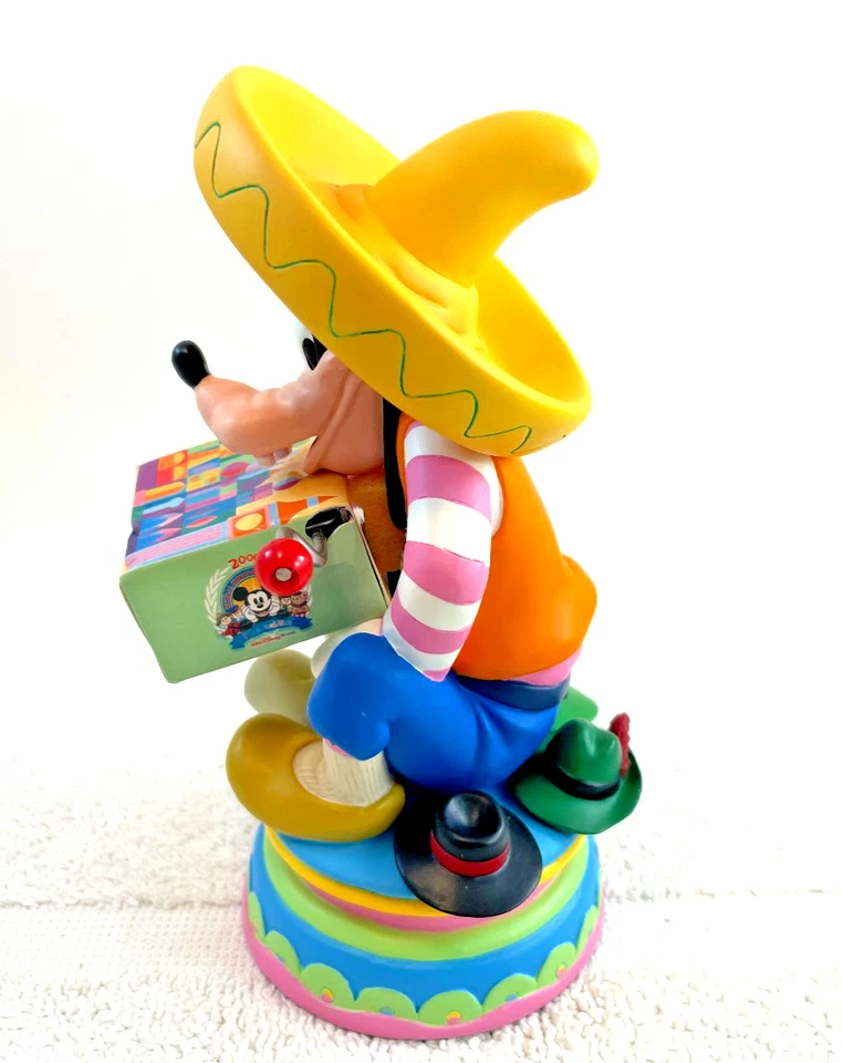 Disneyana It's A Small World Goofy's Magical Music Box 2000 firmada LE Disney Foto 3 de 4