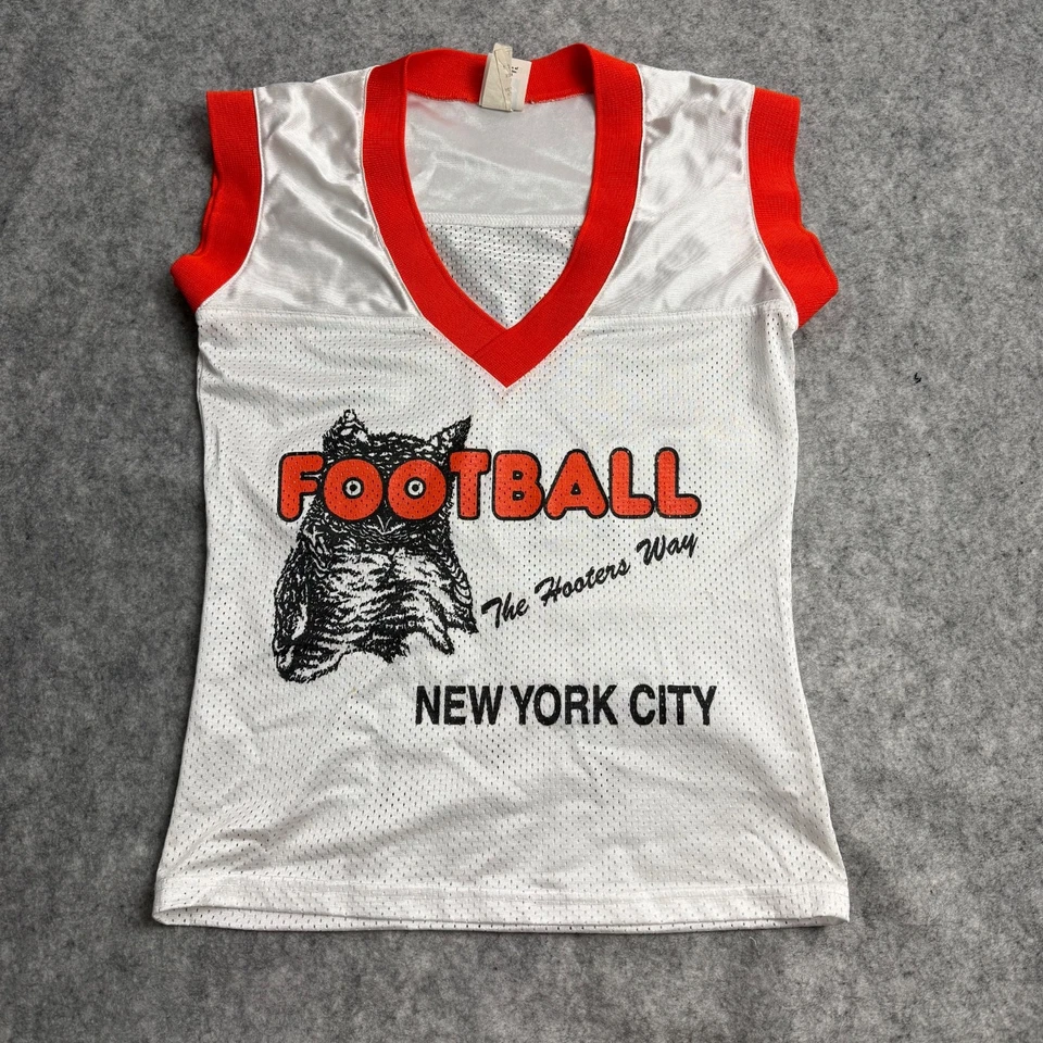 Camiseta deportiva Hooters para mujer pequeña de malla blanca con cuello en V de fútbol americano de Nueva York rara Foto 3 de 4