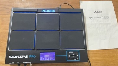 Alesis SamplePad Pro DRUM ESSENTIALS BUNDLE / HDMI 8 Pad SD Karte GEBRAUCHT...