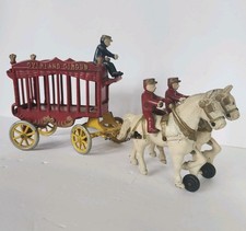 Vintage Kenton Cast Iron Overland Circus Wagon 1940s NO bear 3314 / 3316