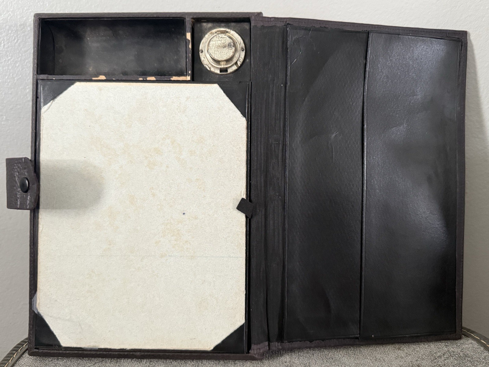 ANTIQUE TRAVELING WRITING DESK w/ 1908 Franklin Co. CHI Calendar & 1908 Document