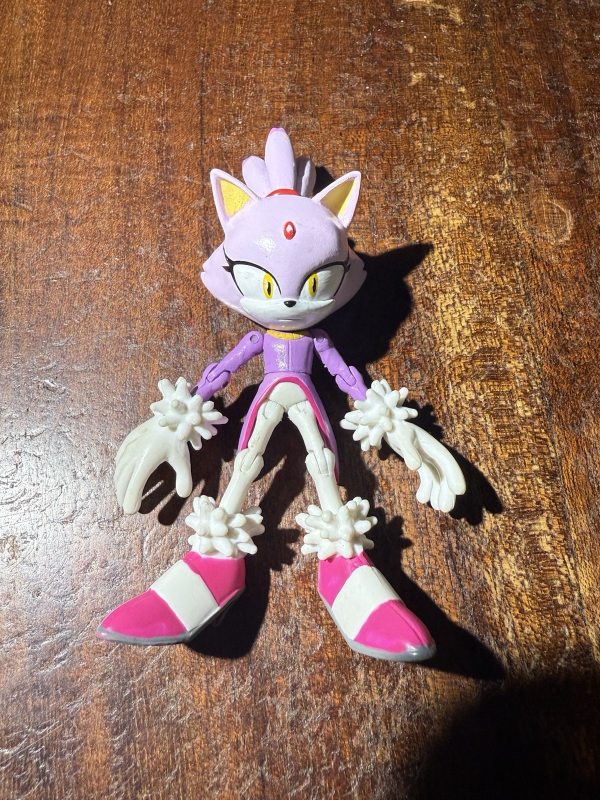 Toy 3 Inch Missing Tail