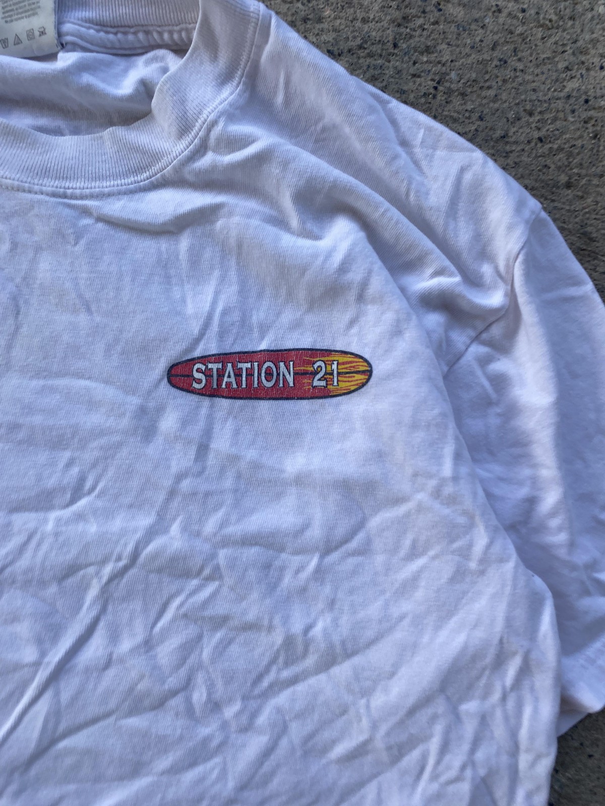 Picture 2 of 10