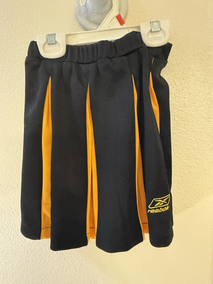 Conjunto de dos piezas animadora infantil Pittsburgh Steelers talla 4T Foto 3 de 4