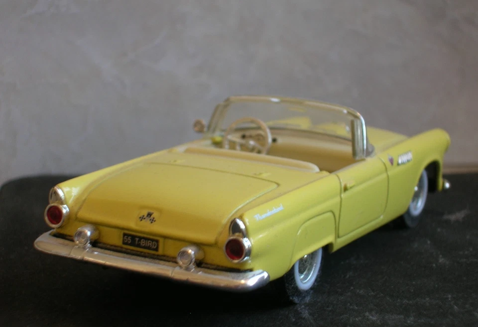 FORD Thunderbird 1955 cabriolet 1/43  IXO American car - Immagine 3 di 4