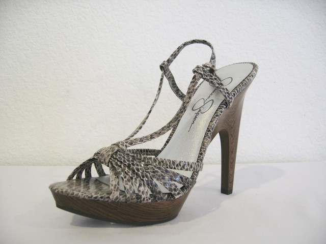 jessica simpson black and white heels