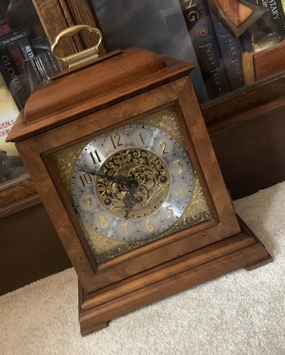 Howard Miller 59th Anniversary Mantel Clock Model No. 340-020 ~AMAZING CONDITION - 第 1/24 張圖片