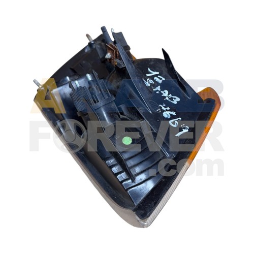 Conjunto de señal de giro delantera izquierda Saab 900 4014957 OEM USADO 1987-1993 RARO - Imagen 3 de 8