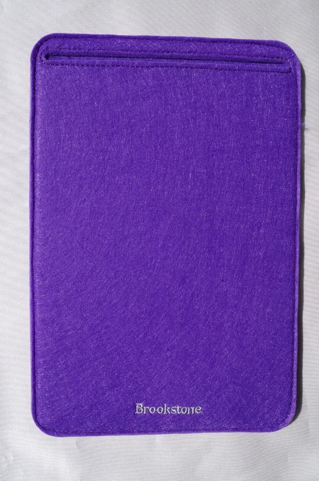 Funda de fieltro Brookstone para iPad Mini púrpura nueva en paquete Foto 2 de 4