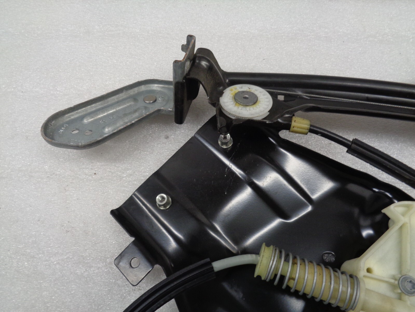 14-17 Maserati Ghibli Rear Right Passenger Window Regulator Motor OEM AK2308245