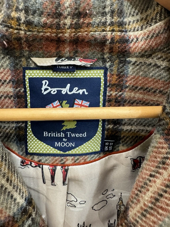 Boden British Tweed By Moon Blazer Women's Plaid Blazer  100% Wool Size 12 - Image 2 of 4