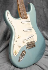 Fender Stratocaster 'Super Bullet' Left handed electric guitar metallic blue
