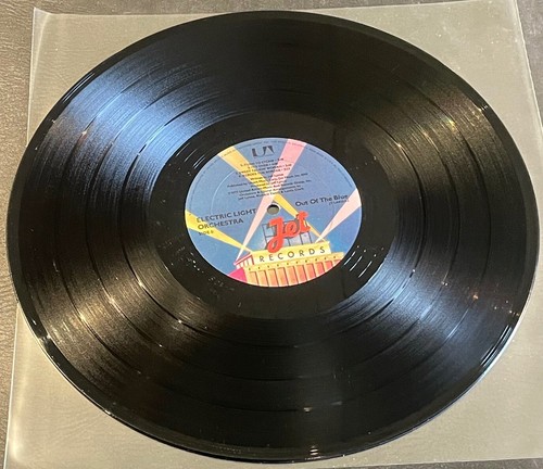 E L O "Out of the Blue" 2 x LP JT-LA823-L2 W/POSTER AND PUNCH OUT VG+VG - Picture 8 of 10