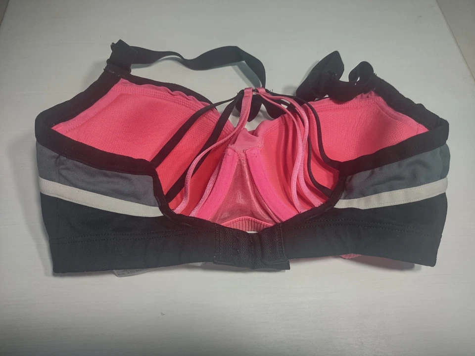 Victoria's Secret Sport vsx Sujetador Deportivo Inalámbrico Acolchado Tiras Rosa Caliente Talla 32D Foto 2 de 4
