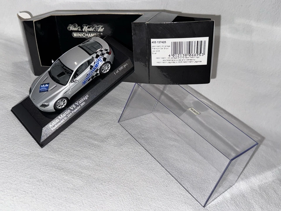 2005 IAA FRANKFURT CAR SHOW Aston Martin V8 Vantage Minichamps 1/43 RARE 500 pcs - Image 2 of 4