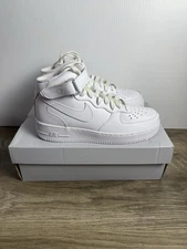 Nike Wmns Air Force 1 '07 Mid ‘Triple White’ DD9625 100 Size 8.5
