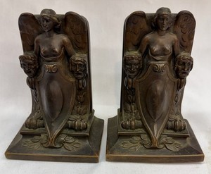 Circa 1920 Jennings Brothers Metal Book Ends "The Lady of the Theatre"