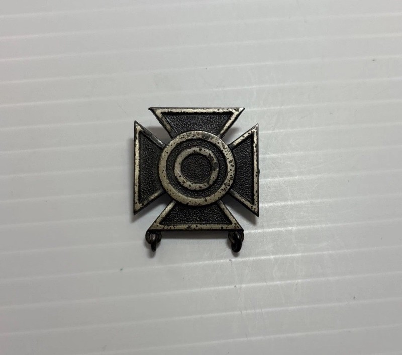 Vintage U.S. Army Sharpshooter Badge 1960 United States Military Fair No Pin 