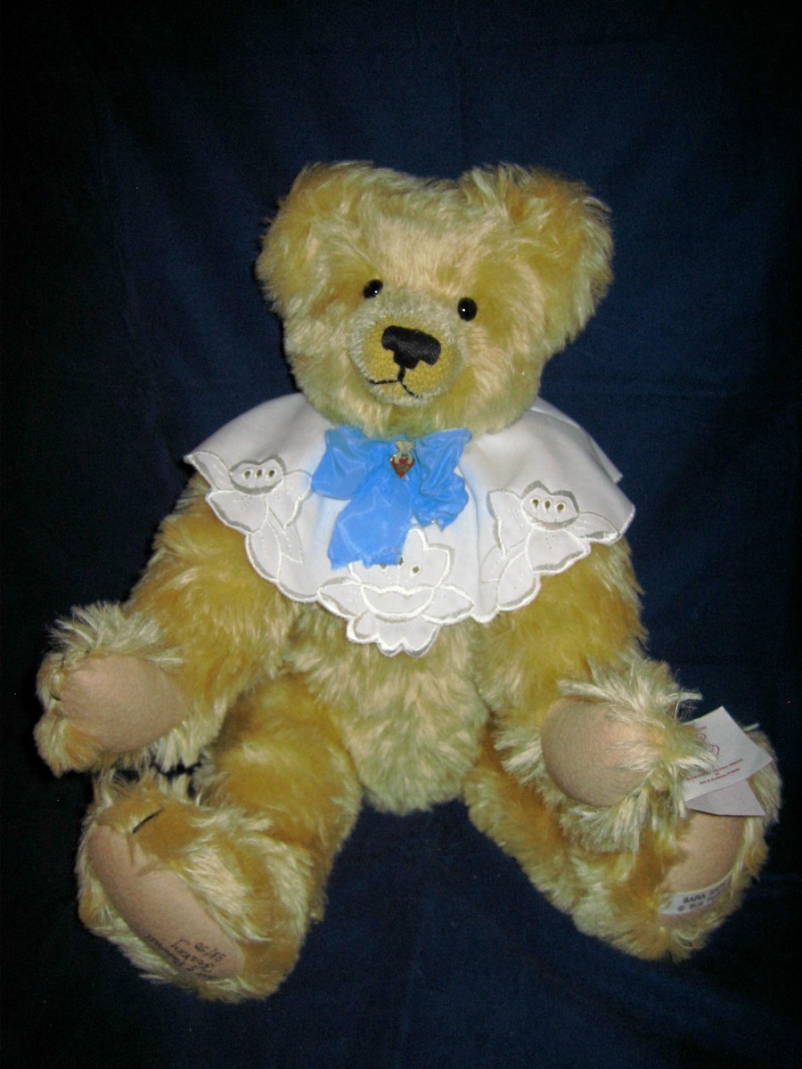 Sue Foskey Teddy Bear SARA KATE Artist Musical Bear ~ Tan Mohair