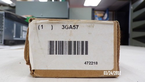 Lithonia Lighting 36" Striplight P001300B - Picture 2 of 6