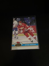 Steve Yzerman 1992 Topps Stadium Club Hockey Red Wings 81