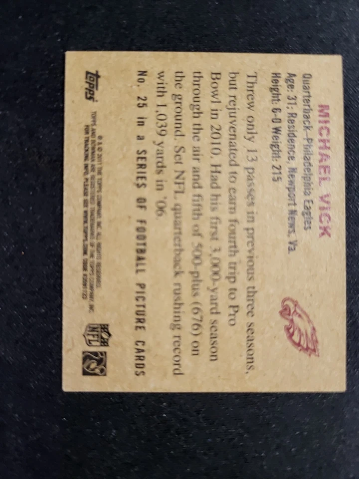 2011 Topps Herritage Michael Vick MINI #25 Eagles - Image 2 of 2