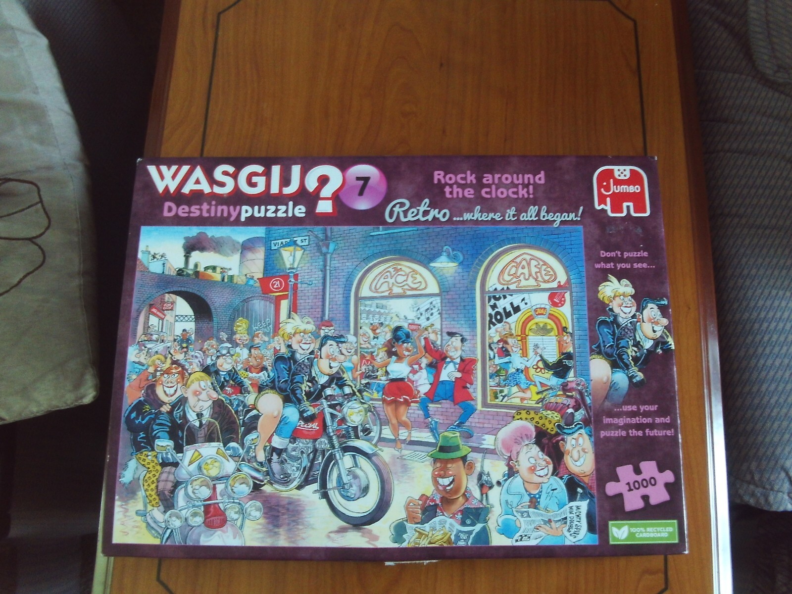 Wasgij? No.7 - 1000 Piece Jigsaw Puzzles 'ROCK AROUND THE CLOCK!' Destiny Puzzle