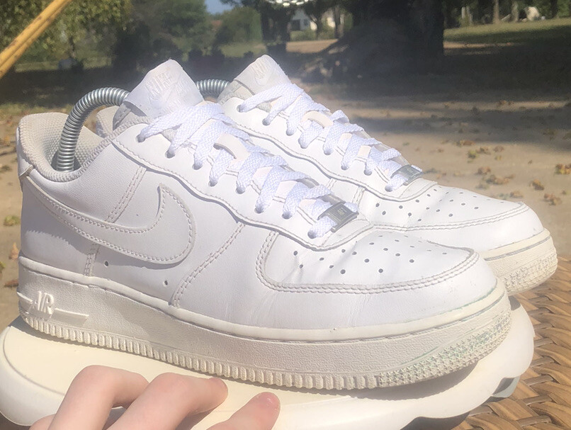 Size 9 - Nike Air Force 1 Low White 2018 DD8959-100 W