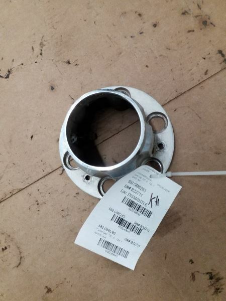 BLAZER    1983 Center Cap Wheel 248643-image