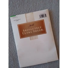 Hanes Absolutely Ultra Sheer B Pearl Pantyhose Hosiery Control Top  Sandalfoot