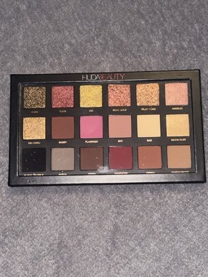 NEW Huda Beauty Rose Gold Edition Eyeshadow Palette
