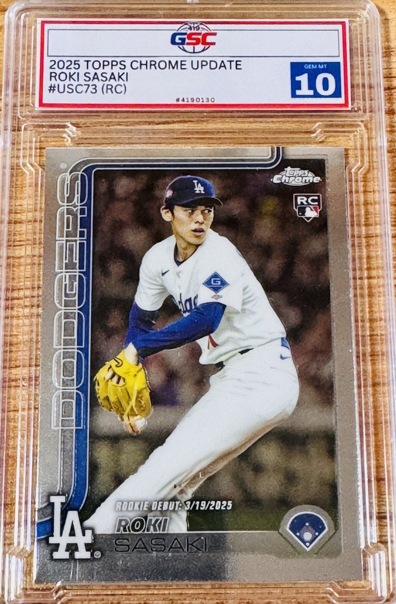 2025 Topps Chrome Update Series - Rookie Debut Roki Sasaki #USC73