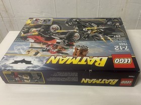 Lego Batman- The Batcycle: Harley Quinn's Hammer Truck (7886)- New In Box