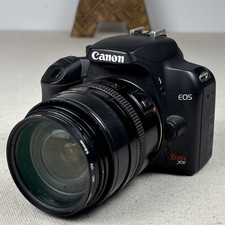 Canon EOS Rebel XS DSLR w/28-105mm EF USM Ultrasonic Lens. New USB-C Batt. WORKS