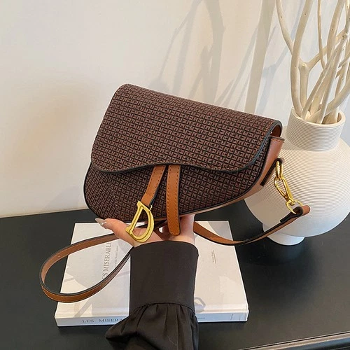New Women Leather Shoulder Bags Underarm Bag Saddle Shape Pendant Crossbody Bag - Bild 50 von 51