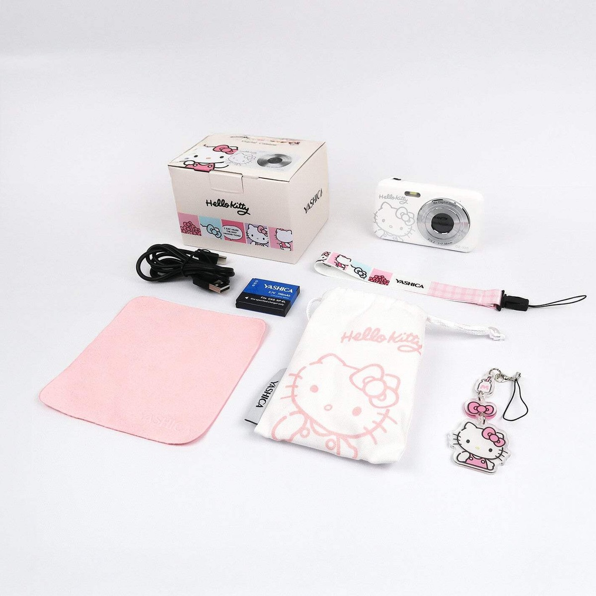 YASHICA x Hello Kitty DZ100 Digital Camera 30MP 1080P HD Y2K Retro