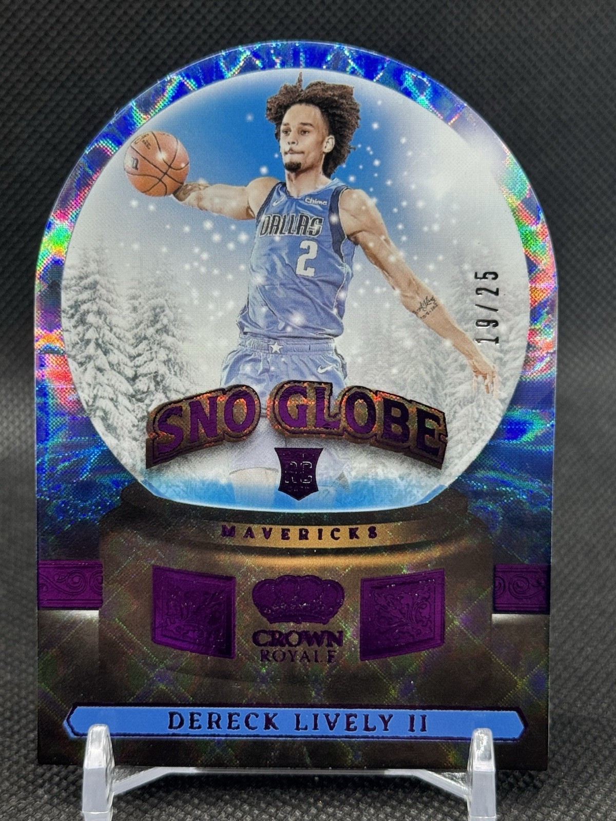 2023-24 Panini Crown Royale DERECK LIVELY II /25 Sno Globe Purple #18 Rookie