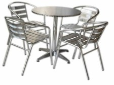 Set tavolo bar circolare ribaltabile con 4 sedie in alluminio impilabili